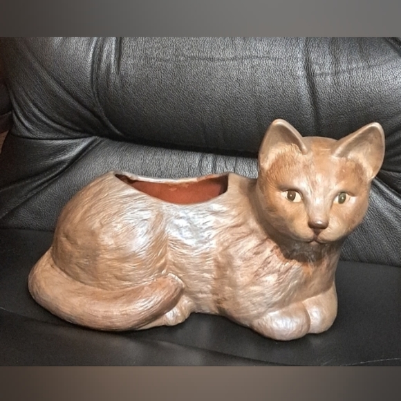 Other - Vintage Pottery Planter Cat Shape